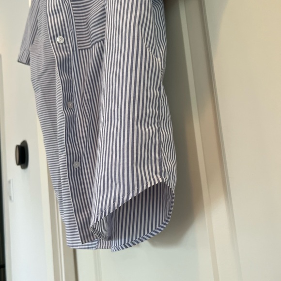 Abercrombie Oversized Short-Sleeve Poplin Button-Up Shirt | Women’s Medium - Picture 4 of 4